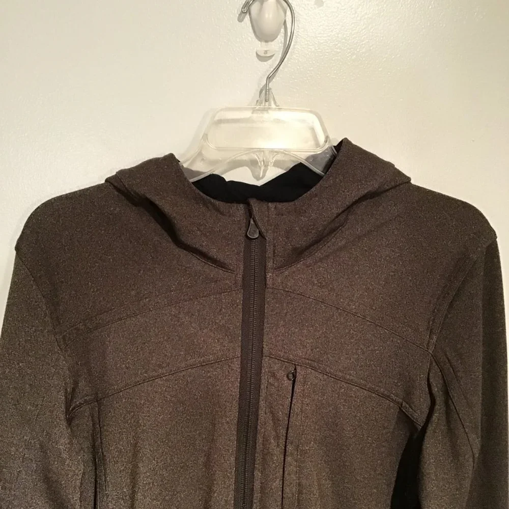 Men's Lululemon Zip Up Hooded Jacket Size S - Picture 4 of 12